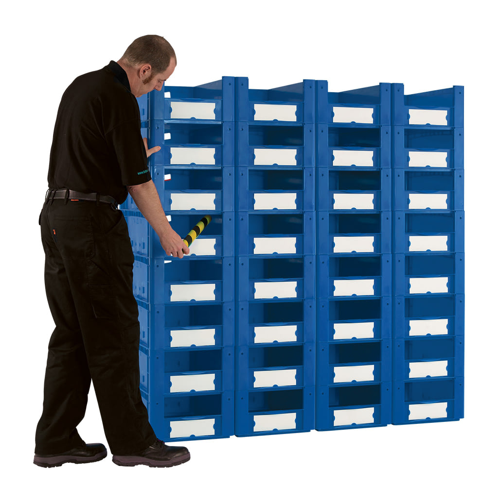 Pickwall with 600mm deep open fronted container 1600x600x1760mm (32 containers)